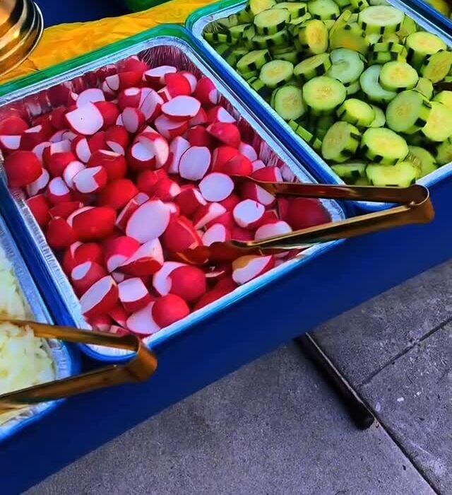 Tacos La Gorda — catering radishes