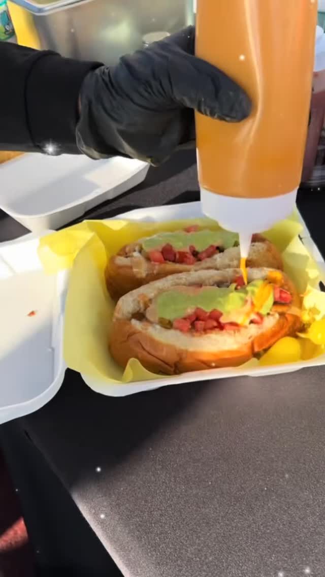 Tacos La Gorda — hot dog sauce